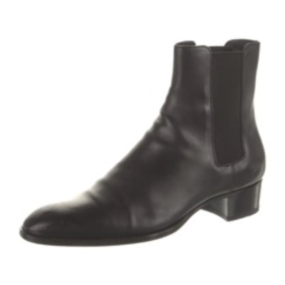 Men's Saint Laurent "Wyatt" Leather Chelsea Boot - Picture 4 of 7